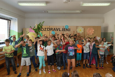 SPREJEM PRVOŠOLČKOV UNEC 11 FOTO LJUBO VUKELIČ